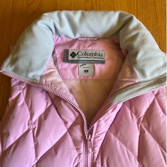 VINTAGE Columbia Down Puffer Vest in Pink - Picture 6 of 6